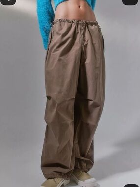 Iets frans taupe baggy tech balloon pants
